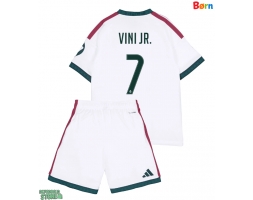 Real Madrid Vinicius Junior #7 Replika Babytøj Hjemmebanesæt Børn 2026-27 Kortærmet (+ Korte bukser)